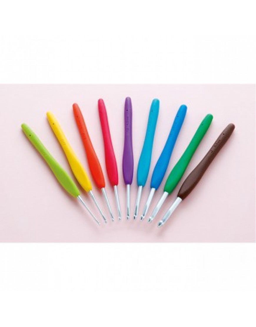 Clover Amour Crochet Hooks